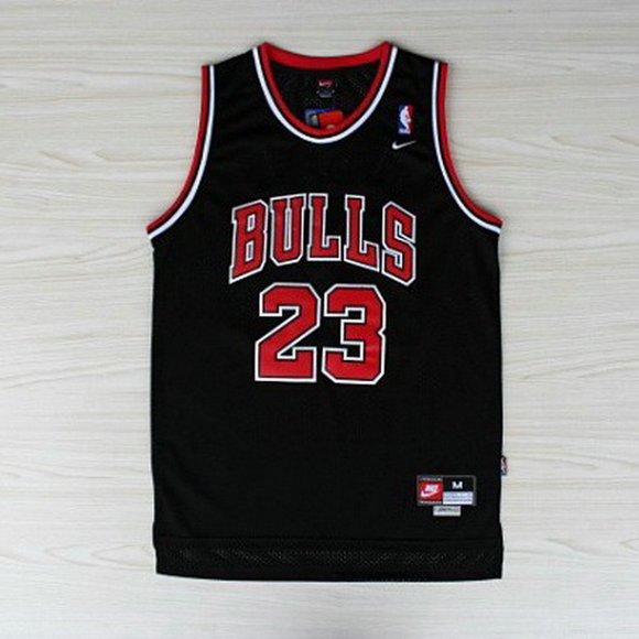 camiseta Michael Jordan 23 chicago bulls retro negro