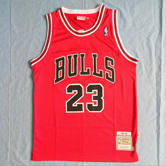 camiseta Michael Jordan 23 chicago bulls retro roja 1997-98